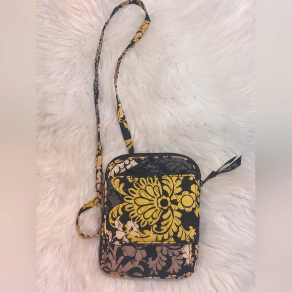 Vera Bradley Handbags - Vera Bradley Baroque Mini Hipster Small Crossbody Bag Adjustable Strap